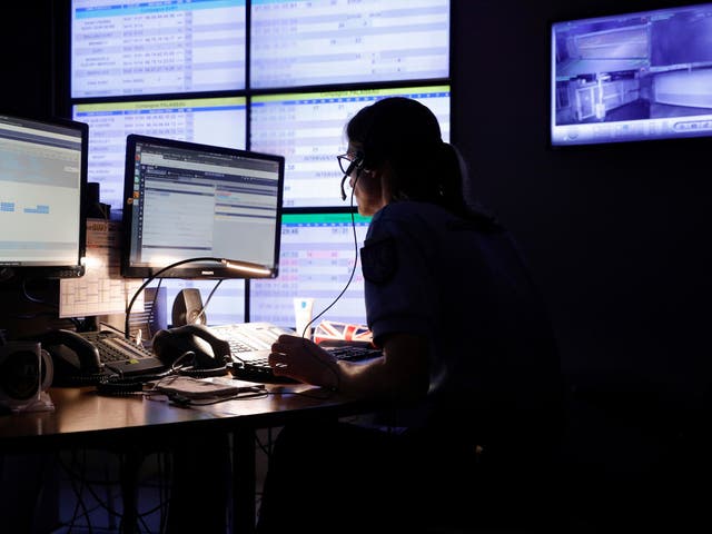 <p>Emergency call centres say they have been inundated with accidental 999 calls following an update to the Android mobile operating system</p>