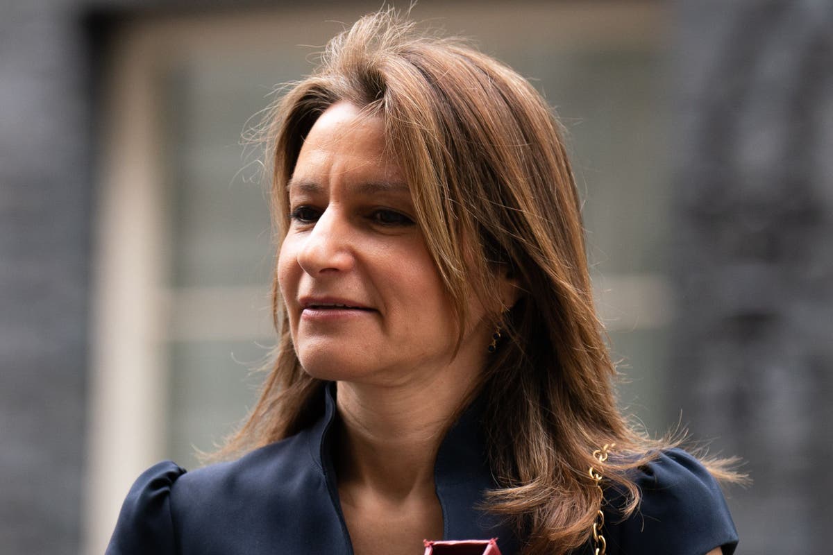 I don&rsquo;t have time to read very often, admits Culture Secretary