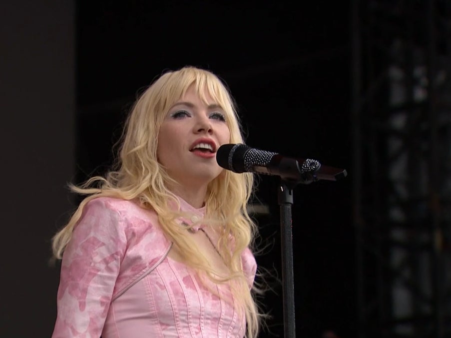 Carly Rae Jepsen plays The Other Stage at Glastonbury