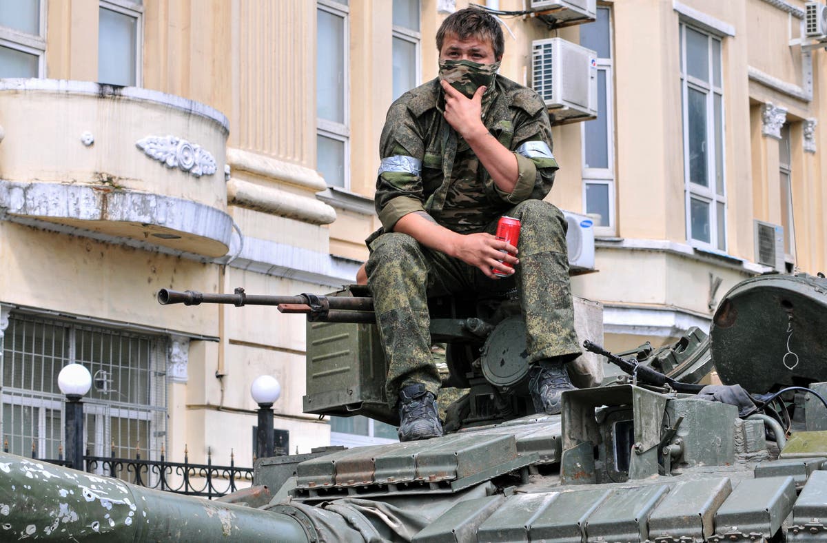 Ukraine commanders say they will exploit Wagner ‘military coup’ in Russia to re-take territory