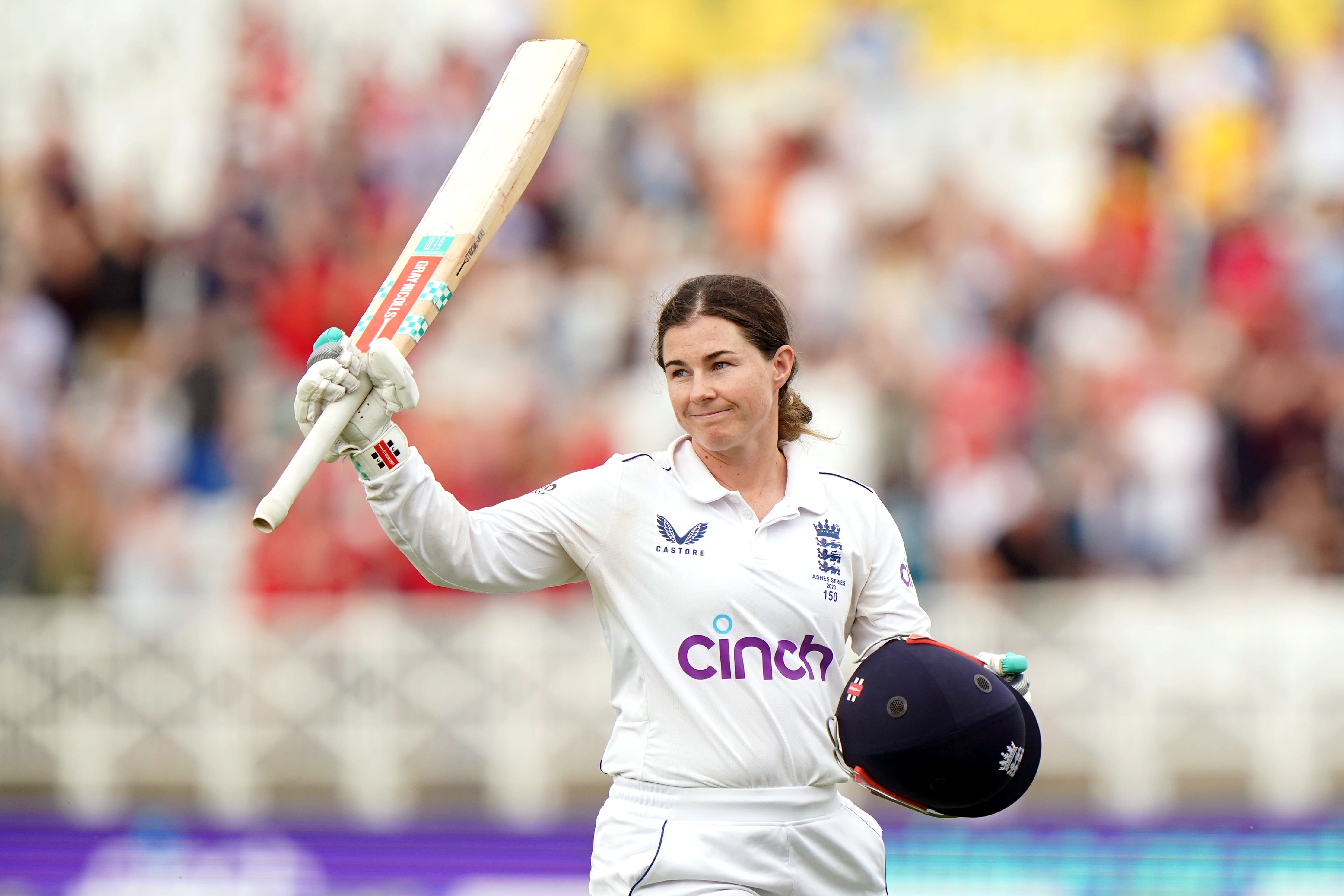 Beaumont had a couple of let-offs in reaching three figures but was seldom troubled when she resumed on 100 on Saturday