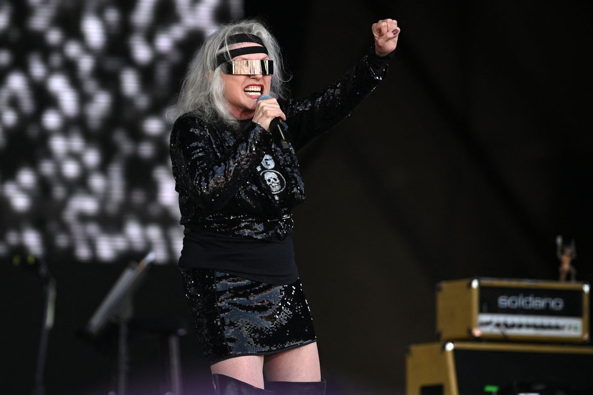 Blondie review, Glastonbury 2023: Debbie Harry whips the crowd into a frenzy with this best-of set