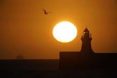 Lighthouse workers in Scotland take historic strike action over pay