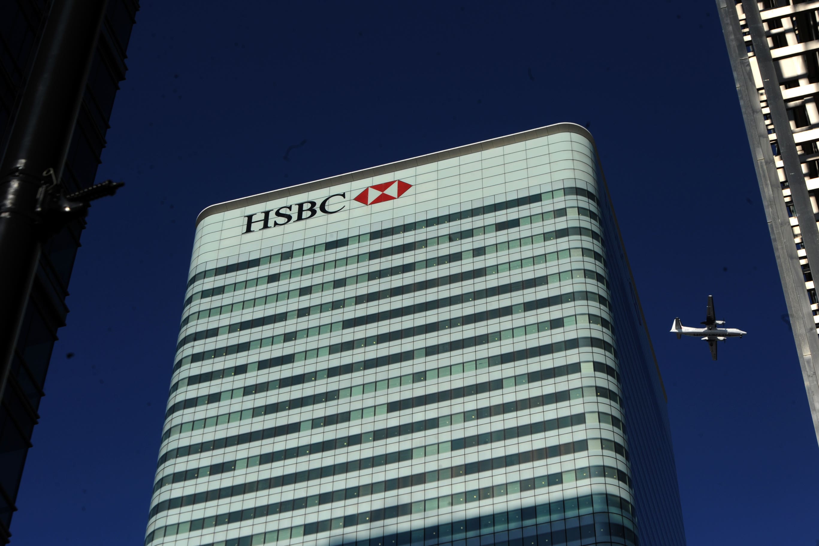 Hsbc To Leave Canary Wharf Tower By 2027 The Independent 8236