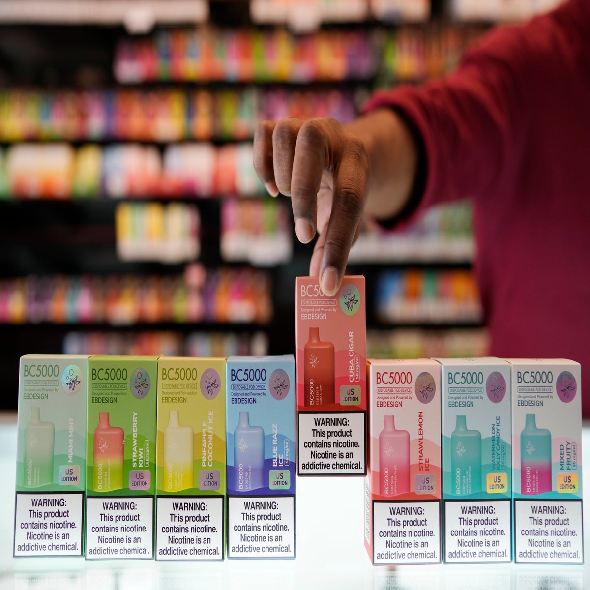 Thousands of e-cigarettes are pouring into the US despite FDA crackdown on  fruity flavors