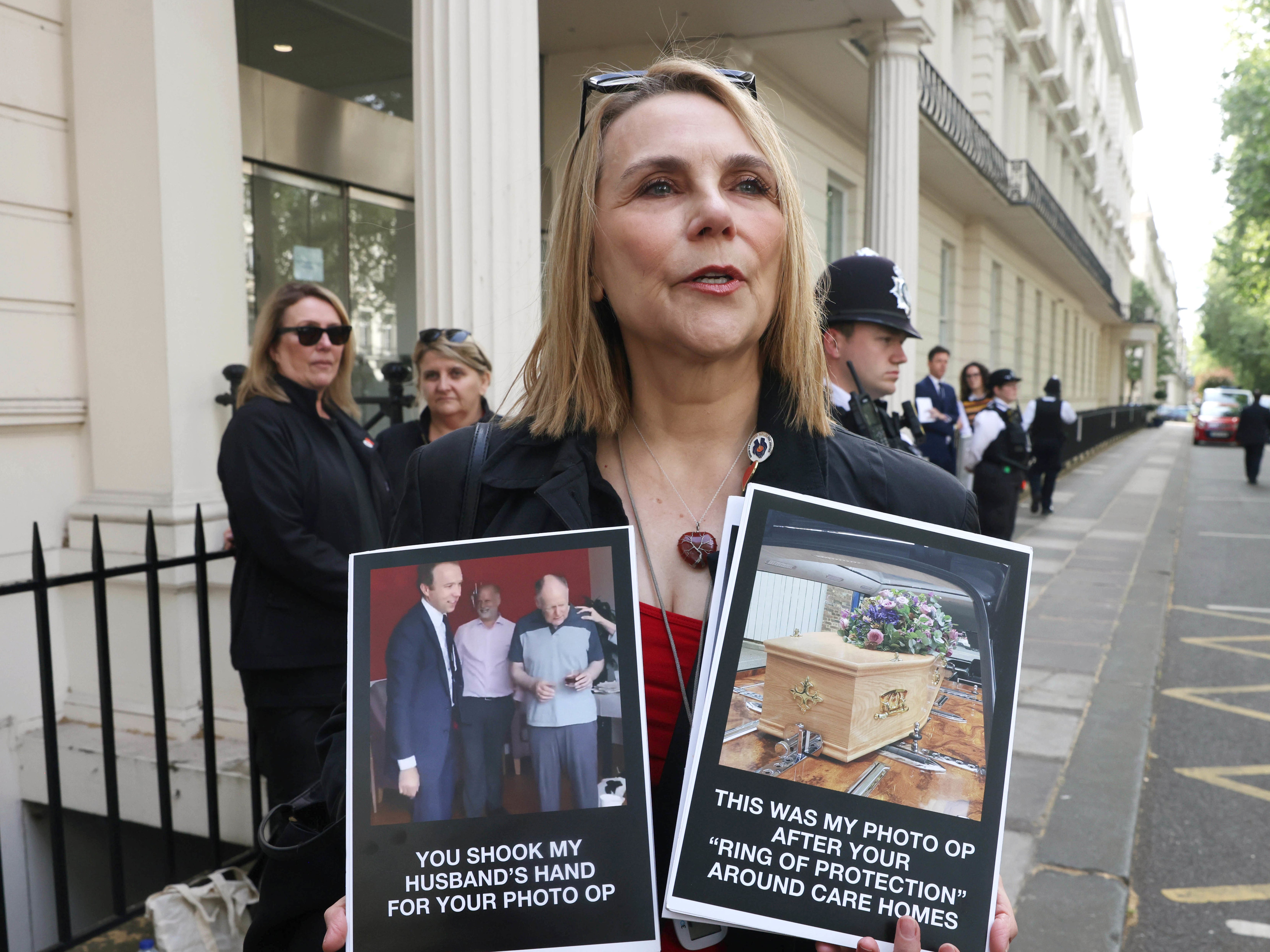 Lorelei King, whose husband died from Covid, protests as Matt Hancock arrives