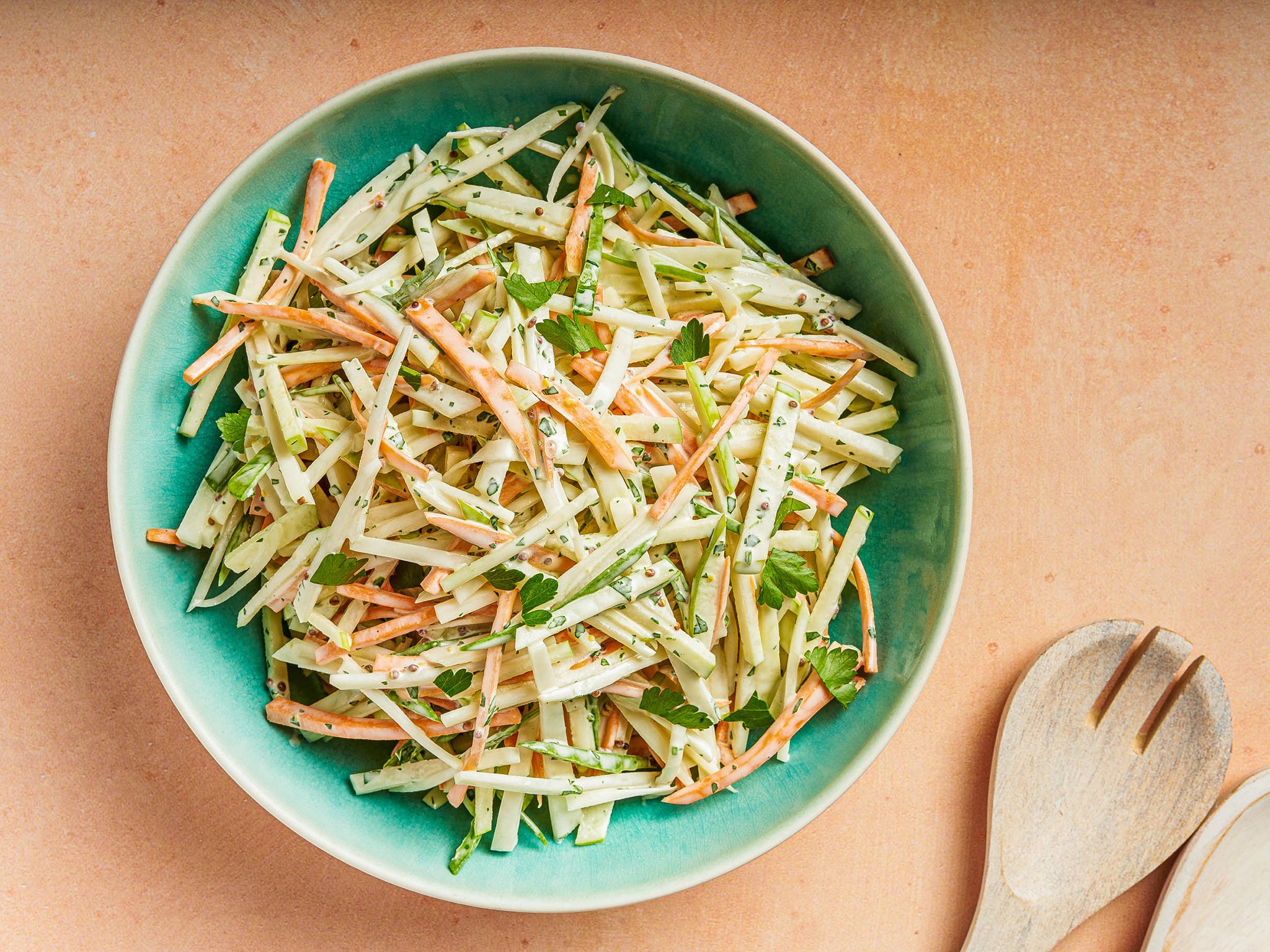 This salad goes well with barbecued ribs and a Belgian white beer