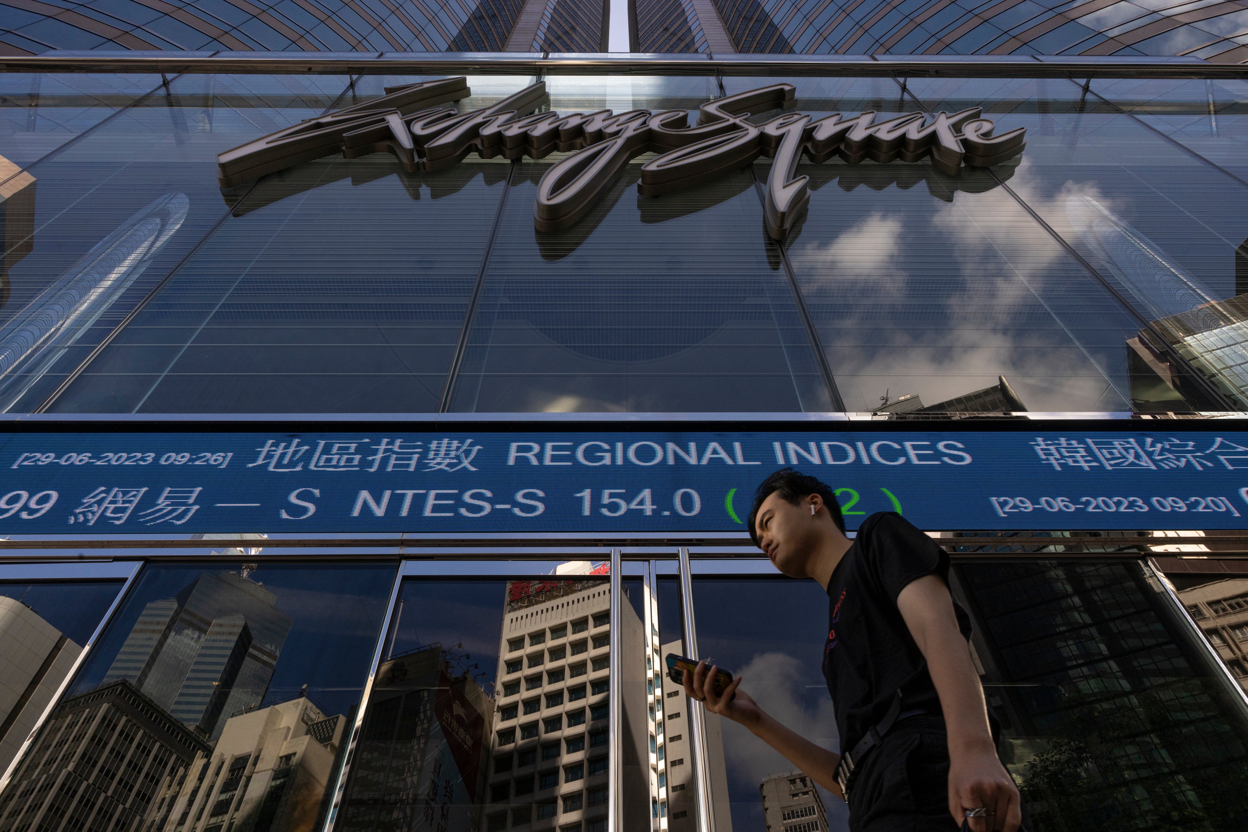 Hong Kong Financial Markets