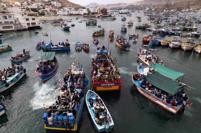 PERÚ-PESCADORES PROCESIÓN