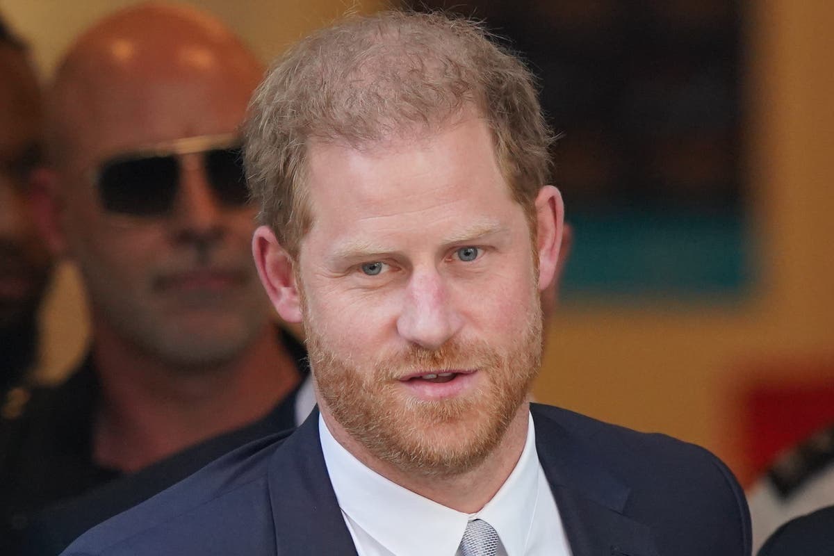 Duke of Sussex entitled to &pound;320,000 compensation in hacking case, lawyers say
