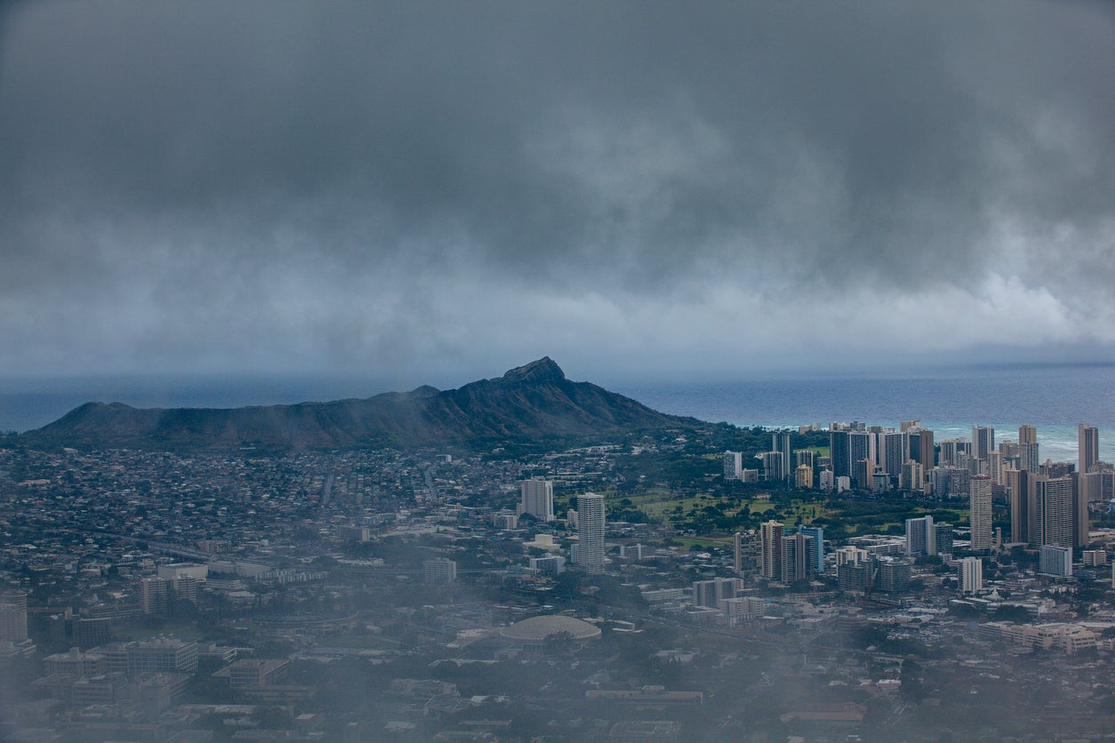 Clouds gathering over Honolulu