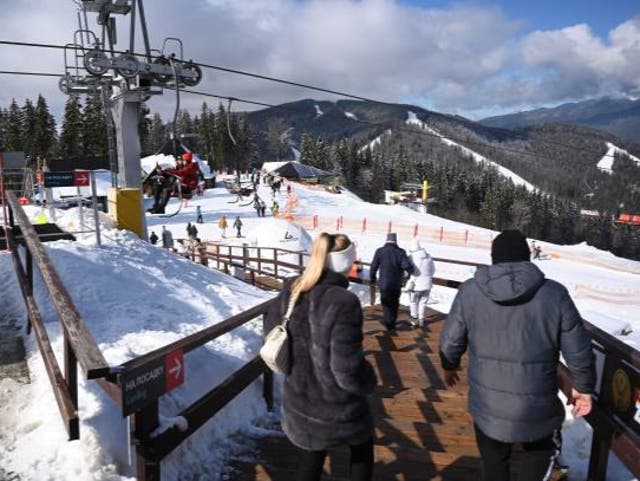 <p>Nearby Bukovel already has a ski resort</p>