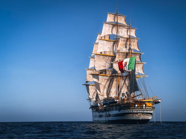 <p>The Italian ship Amerigo Vespucci leaving from Genoa on world tour </p>