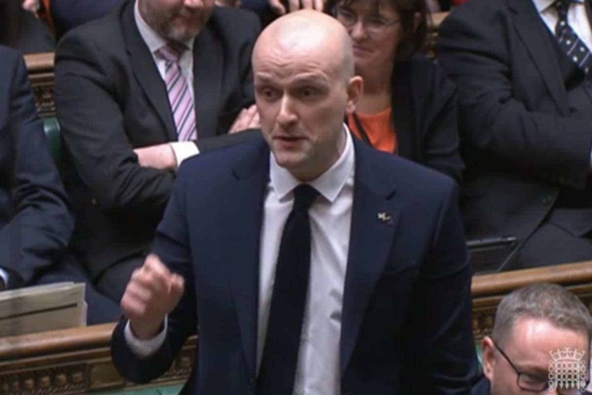 Stephen Flynn accuses the Tories of taking UK to &lsquo;brink of recession&rsquo;