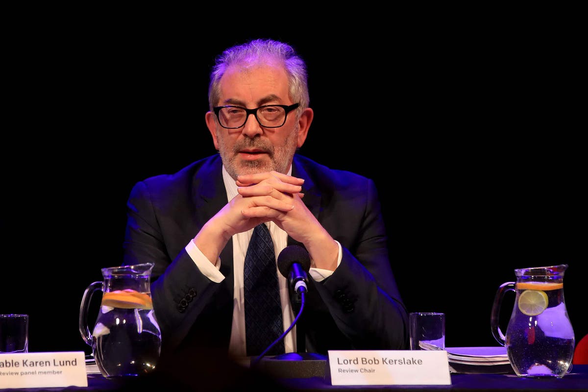 Lord Kerslake: Tributes paid to &lsquo;true public servant&rsquo; after death announced