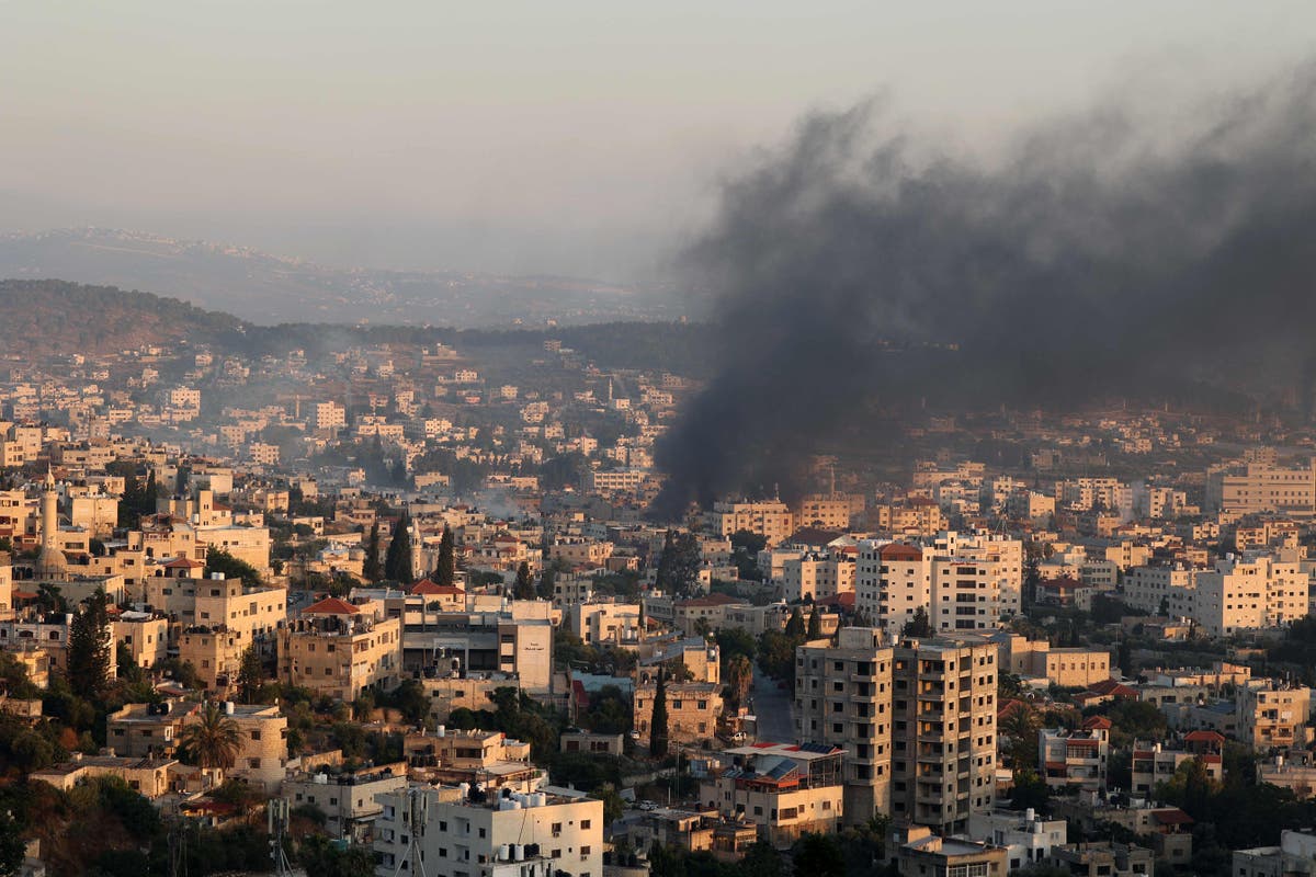 Three dead as Israel launches airstrikes on ‘militant command centre’ in Jenin