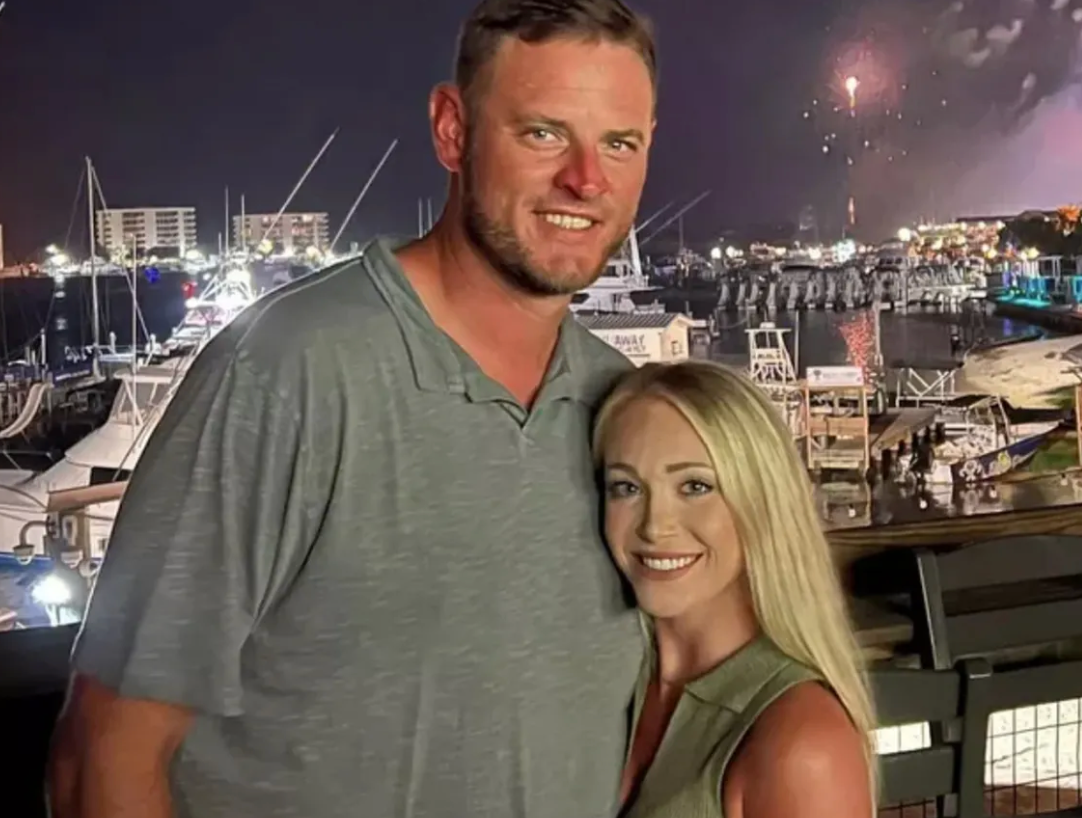 NFL star Ryan Malletts girlfriend shares heartbreaking tribute after drowning death The Independent pic