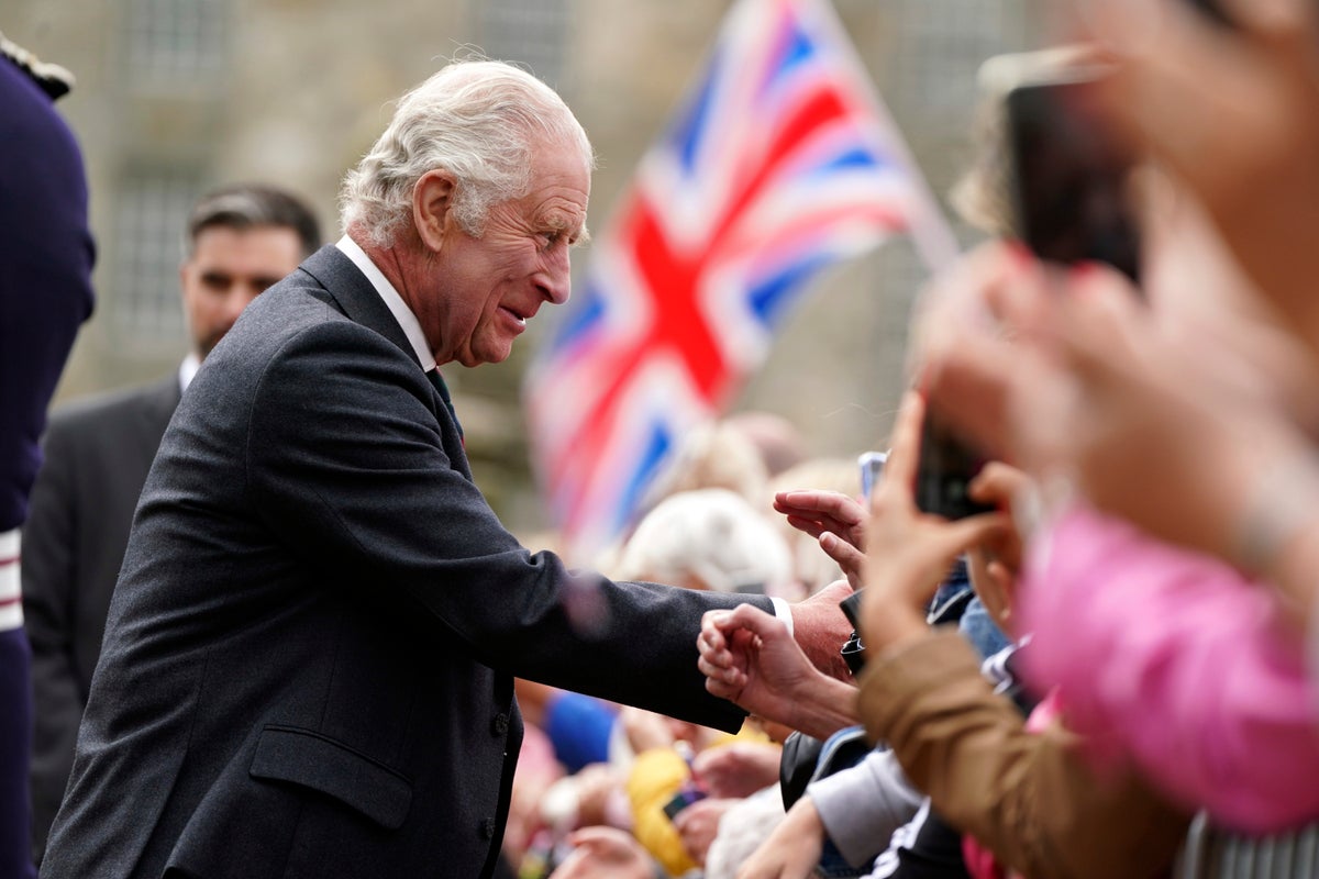 King Charles – live: Monarch to receive Scotland’s crown jewels in lavish Edinburgh ceremony