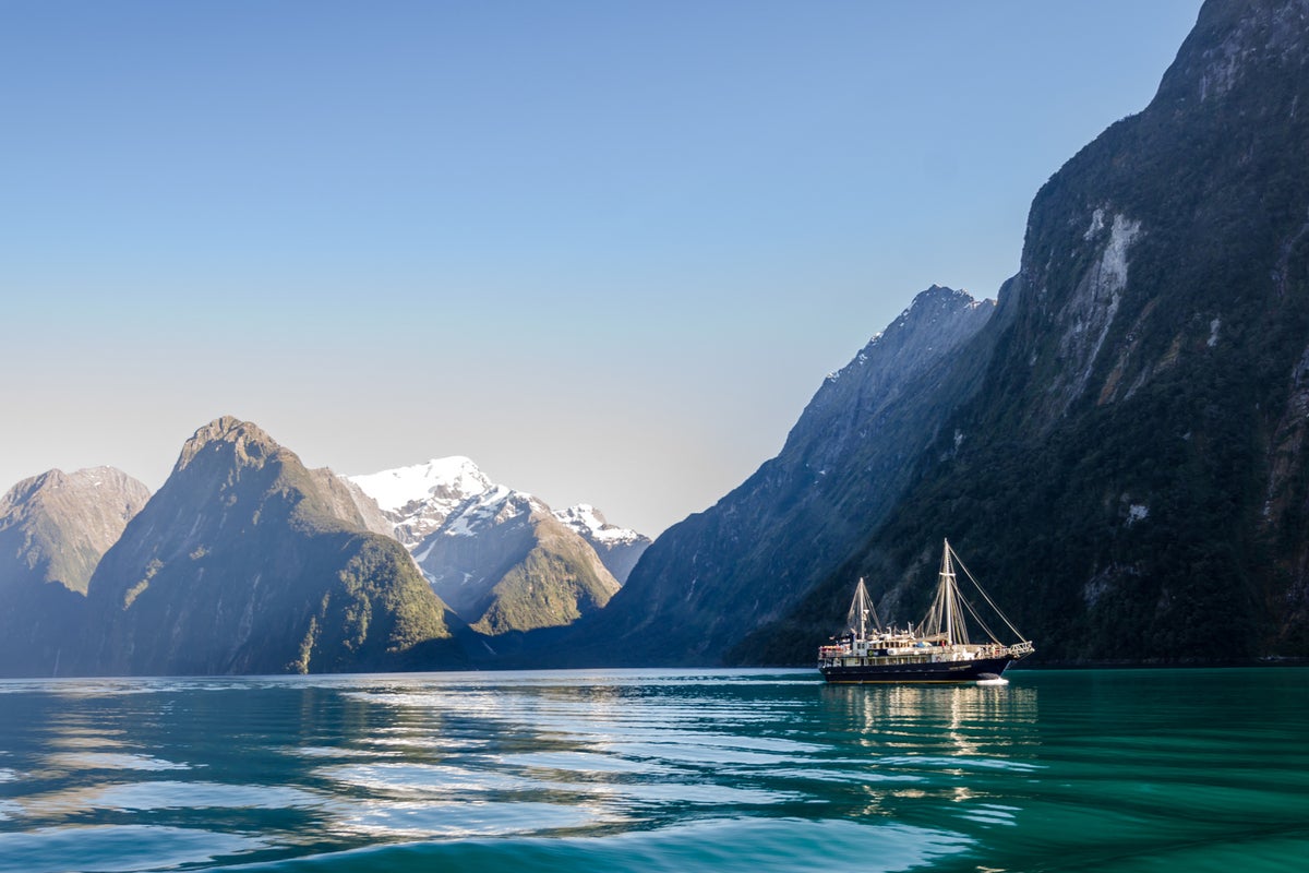 Why New Zealand is introducing a new foreign tourist charge