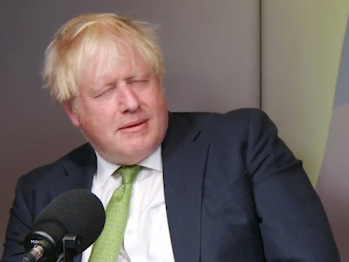 Boris mocks Chris Pincher groping claim row by &lsquo;snoring&rsquo; at question ahead of inquiry report