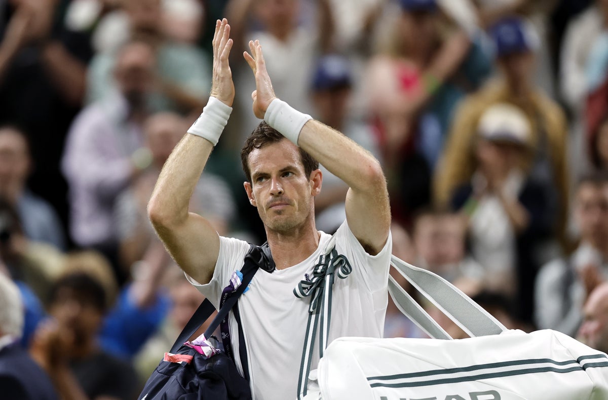 What time will Andy Murray play tomorrow?