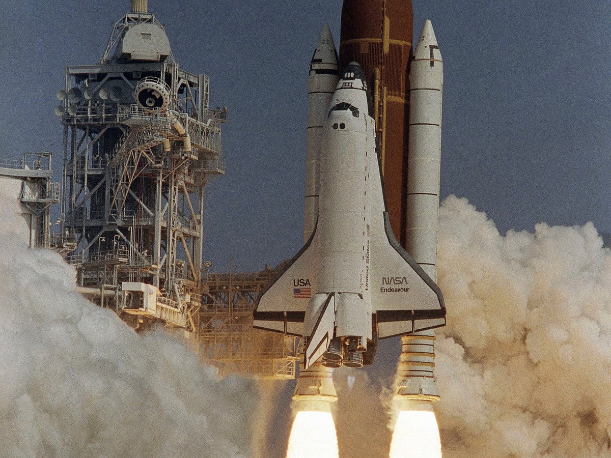 Buttle Shuttle Space Shuttle Co