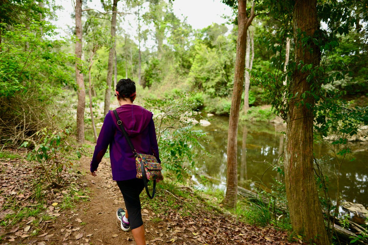 Why it&rsquo;s so good to do activities alone this summer