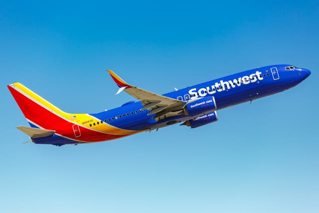 <p>Southwest Airlines diverted the flight from Hawaii to Oakland </p>