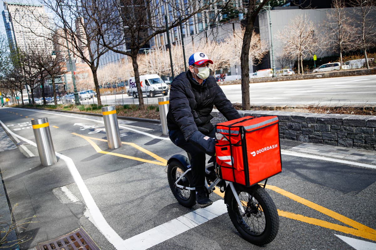 New minimum pay rates for NYC app-based food delivery workers are delayed New minimum pay rates for NYC app-based food delivery workers are delayed