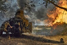 Ukraine-Russia war live: Kyiv makes gains in Bakhmut as Sunak weighs in to cluster bombs row