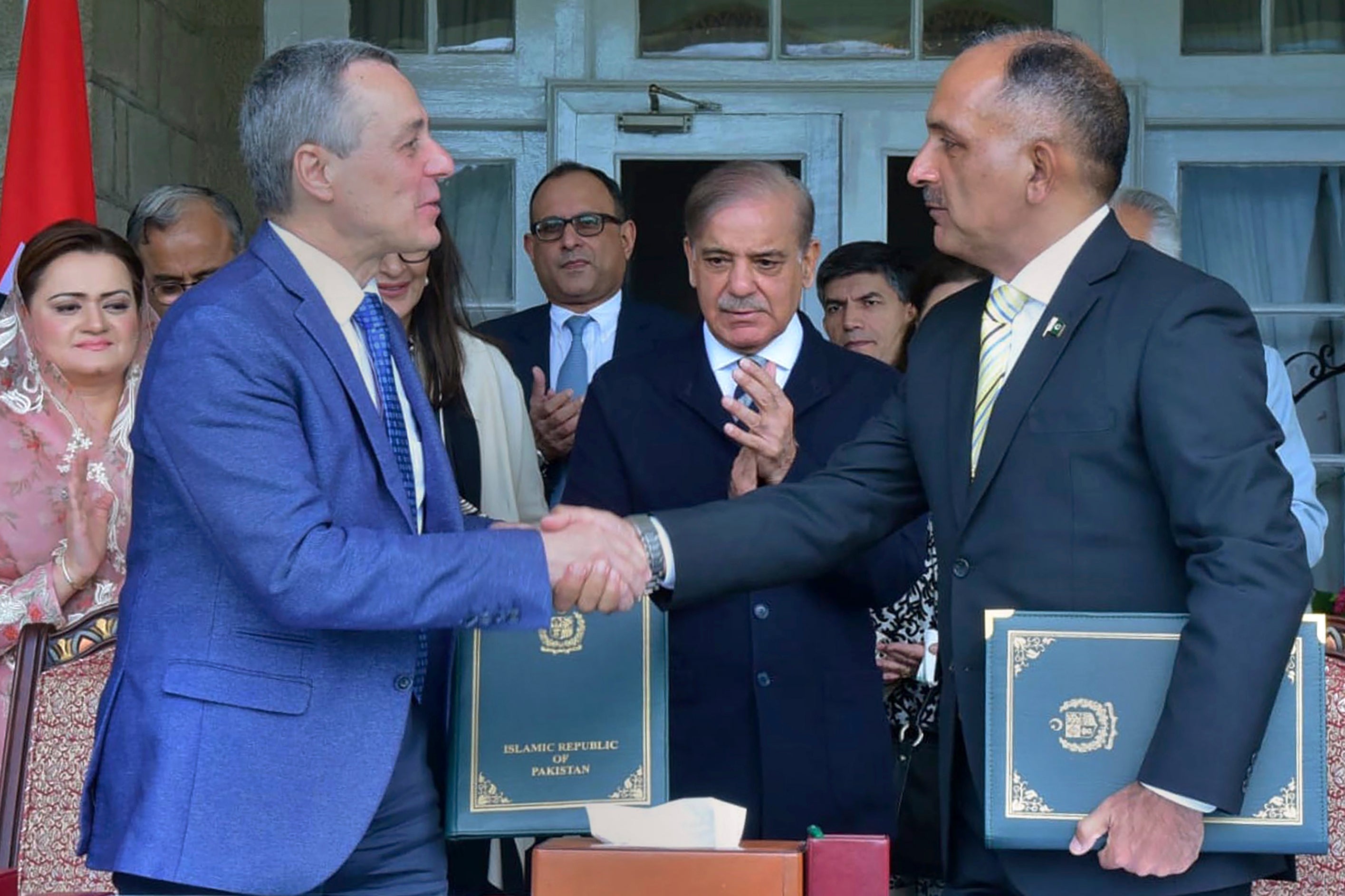 Pakistan Switzerland Climate