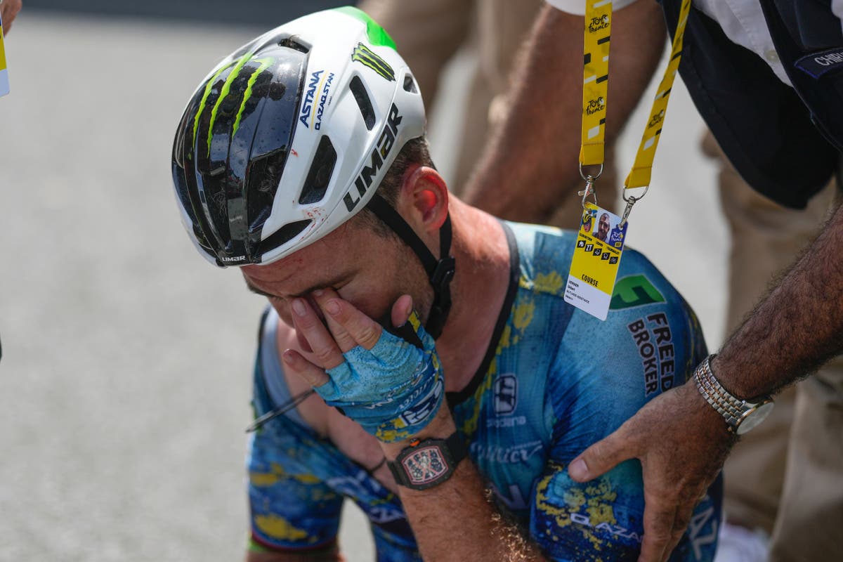 Mads Pedersen claims Tour de France stage eight win after Mark Cavendish crashes out