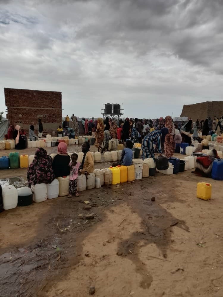 Newly arrived refugees from Sudan at a camp in Chad