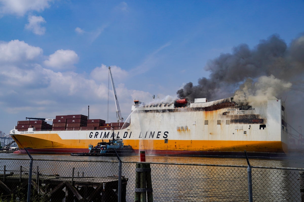 Crews continue to battle cargo ship blaze that killed 2 New Jersey firefighters