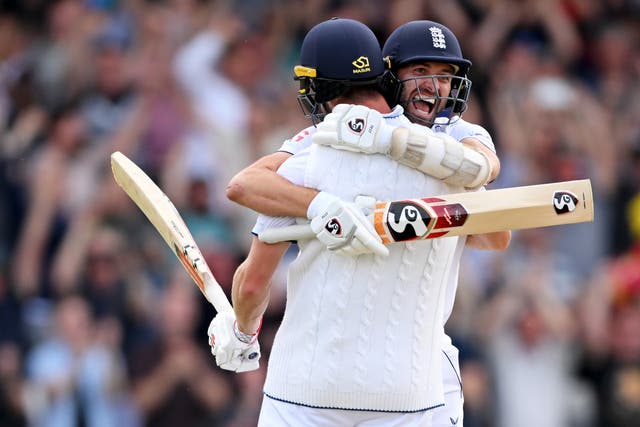 <p>Mark Wood and Chris Woakes got England over the line in a close contest at Headingley </p>