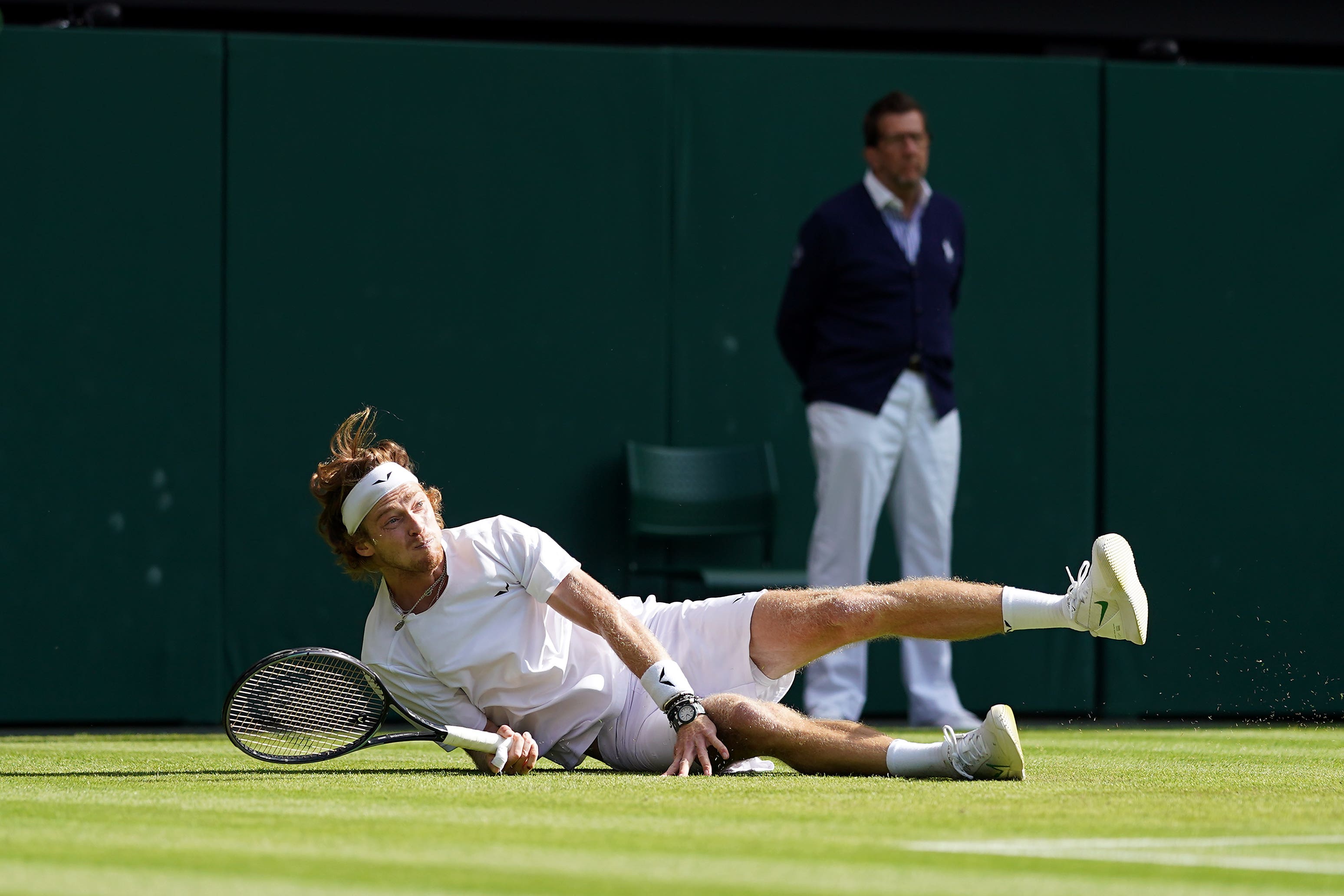 Andrey Rublev hits one of Wimbledons great shots in epic Centre Court win The Independent