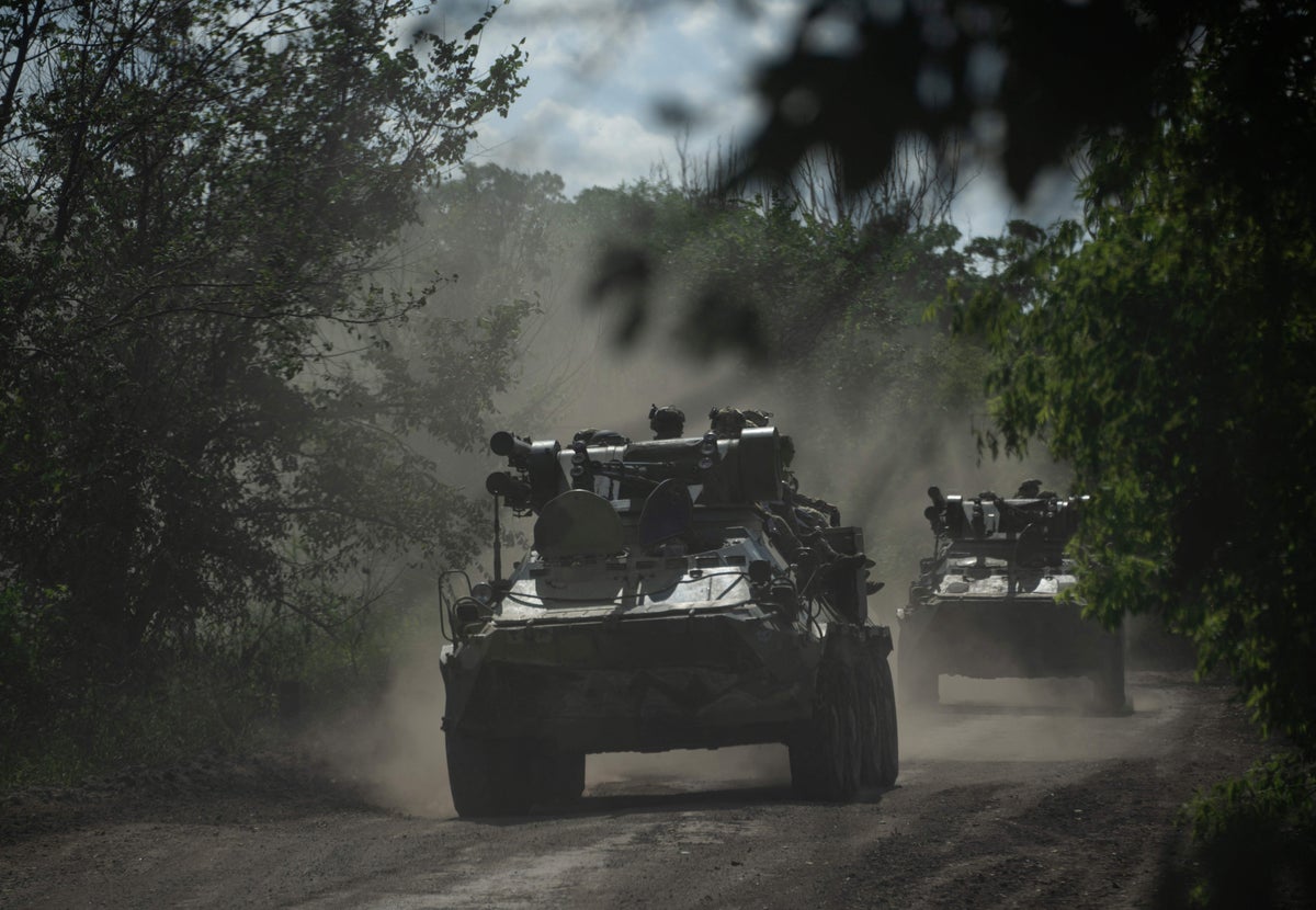 Ukraine-Russia news – live: Ukrainian troops make gains in Bakhmut as Zelensky claims ‘initiative’