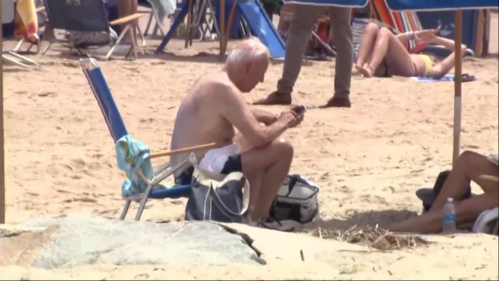 Biden relaxes on Delaware beach with wife Jill News Independent TV photo image
