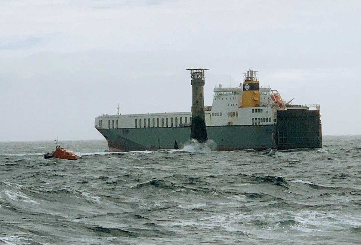 Dramatic moment cargo ship almost hits 135-foot tall lighthouse off Cornwall