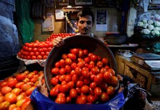 Thieves target tomato shipments in India as prices soar due to unprecedented shortage