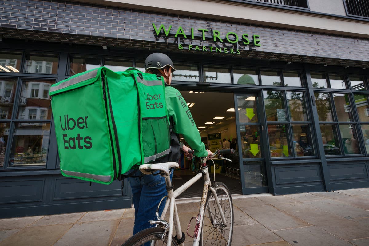 UK Deliveroo and UberEats drivers go on strike on Valentine's Day