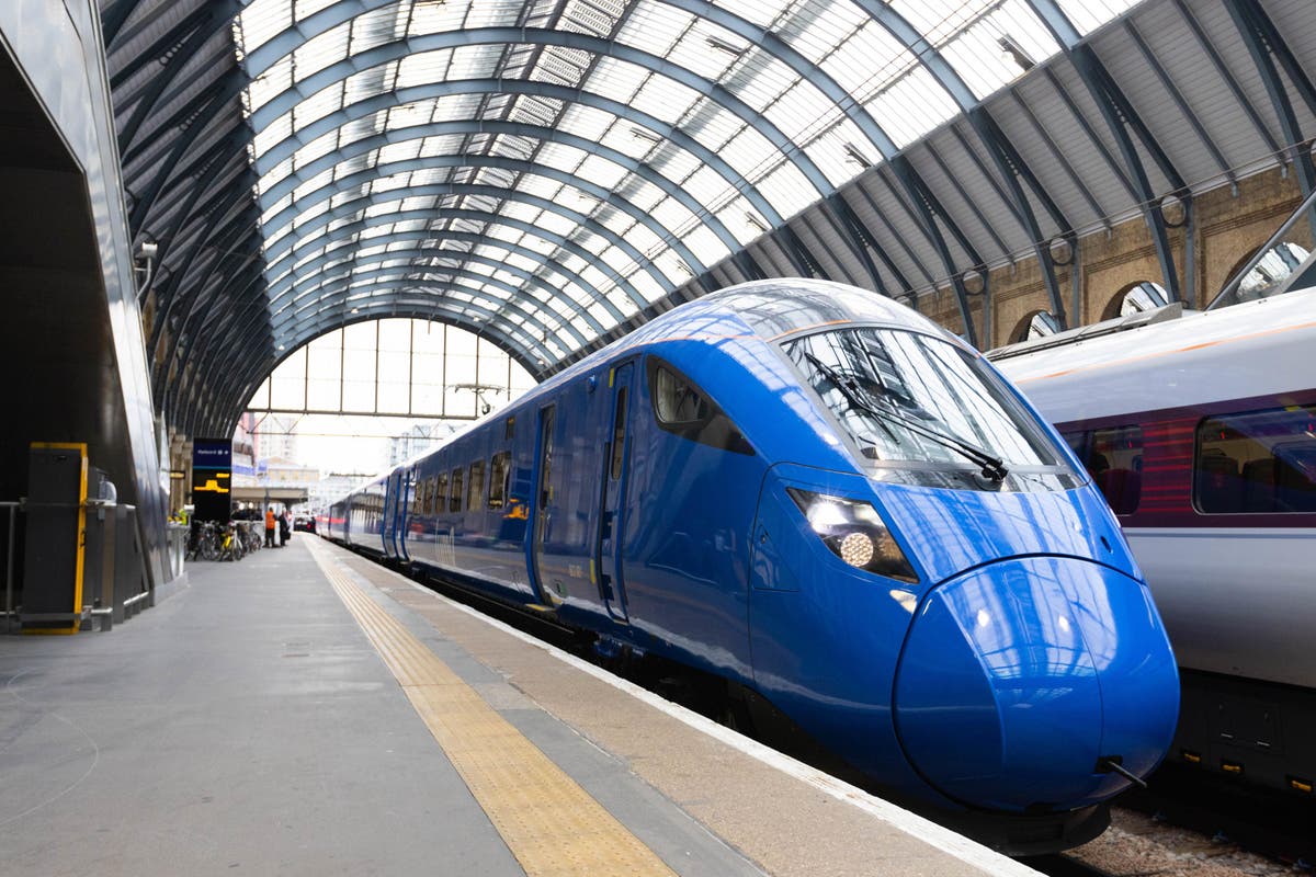 Boost train competition to ‘revitalise’ railways, report urges