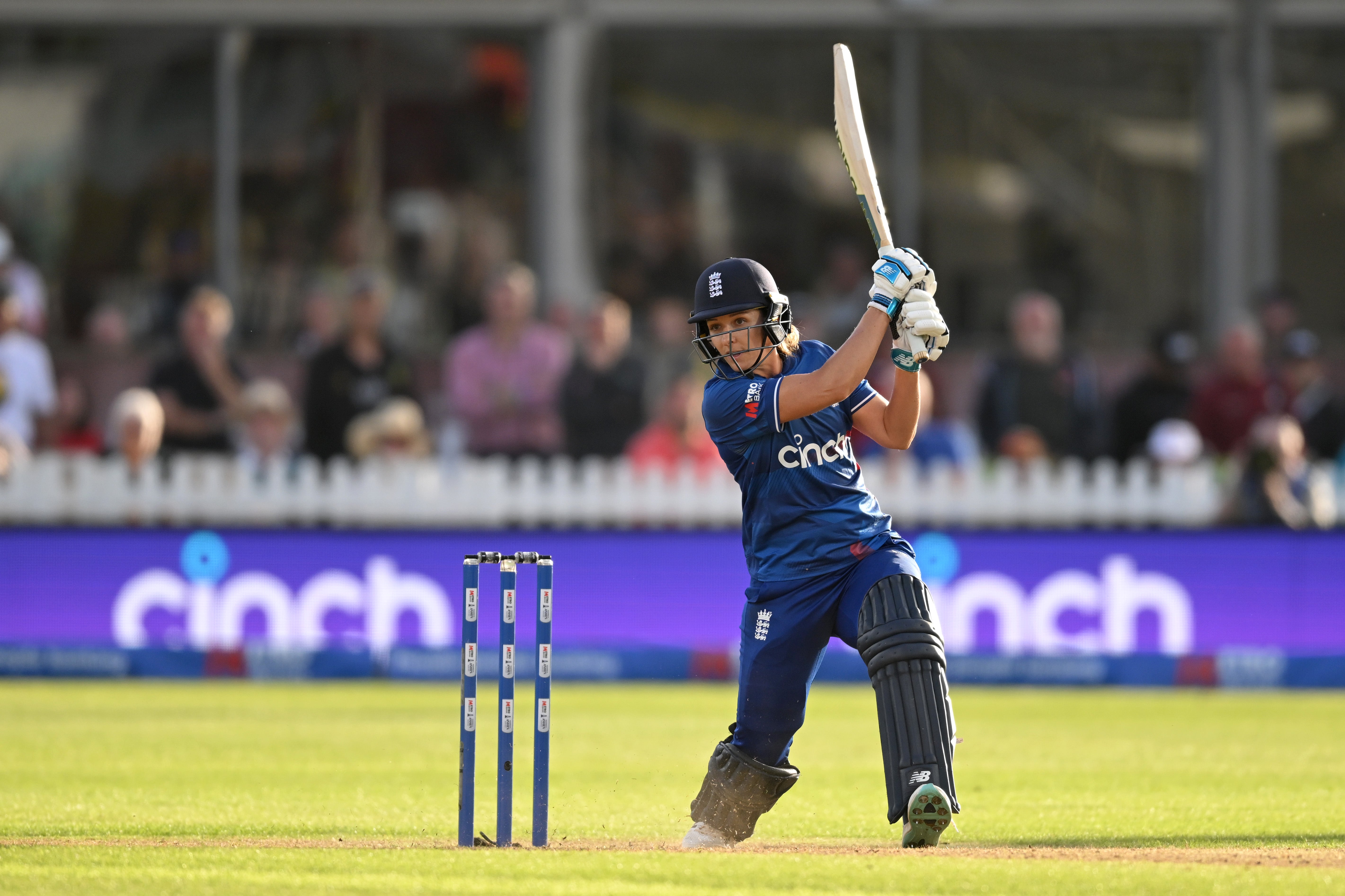 Kate Cross hit 19 runs as England chased down their highest ever total in one day internationals