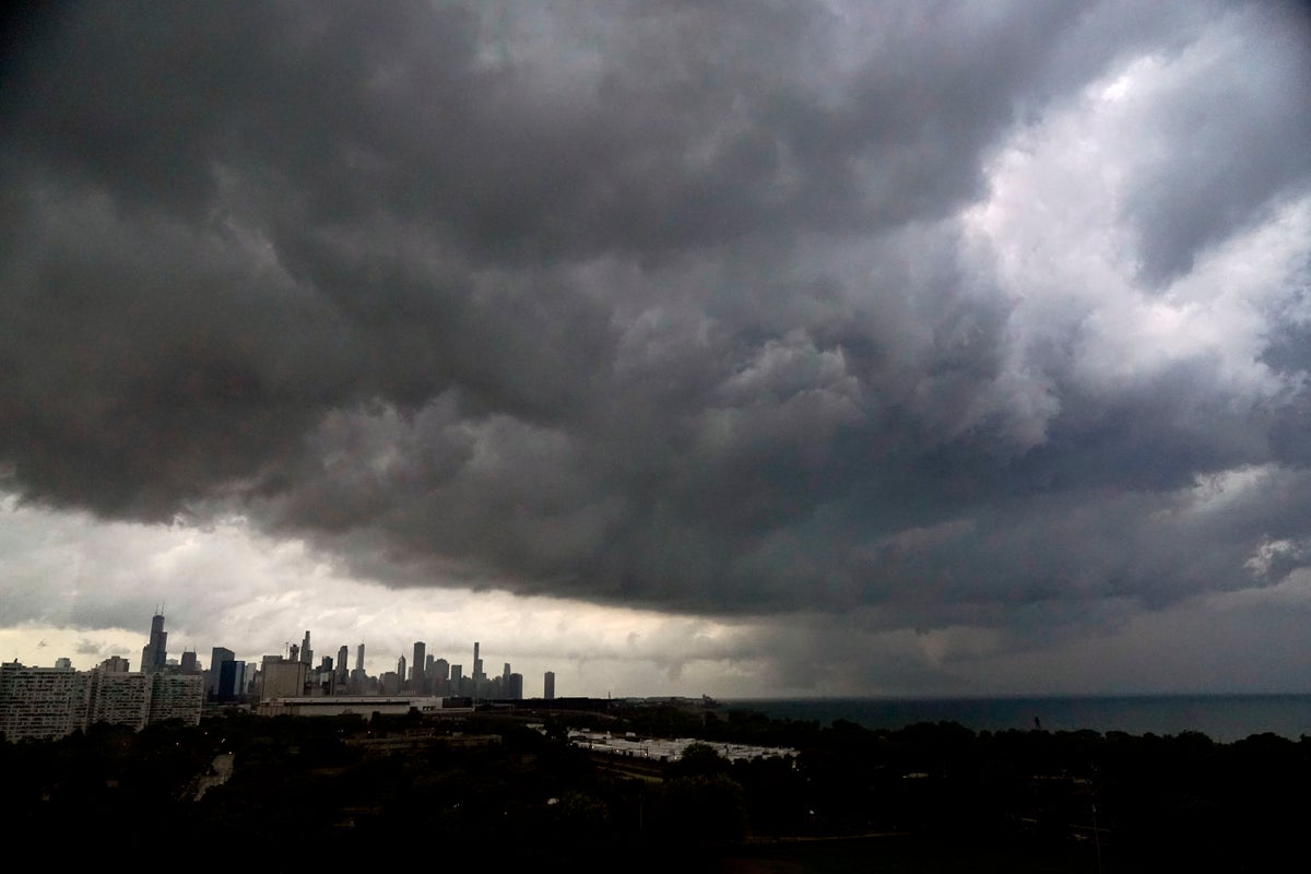 Tornado tears through Chicago as video captures thousands sheltering at O’Hare Airport