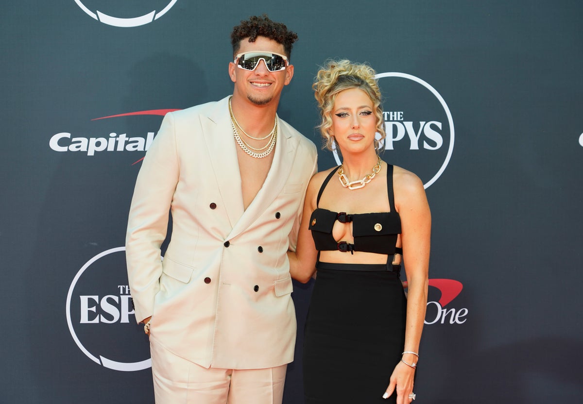 Patrick Mahomes, Mikaela Shiffrin win top athlete honors at The ESPYS