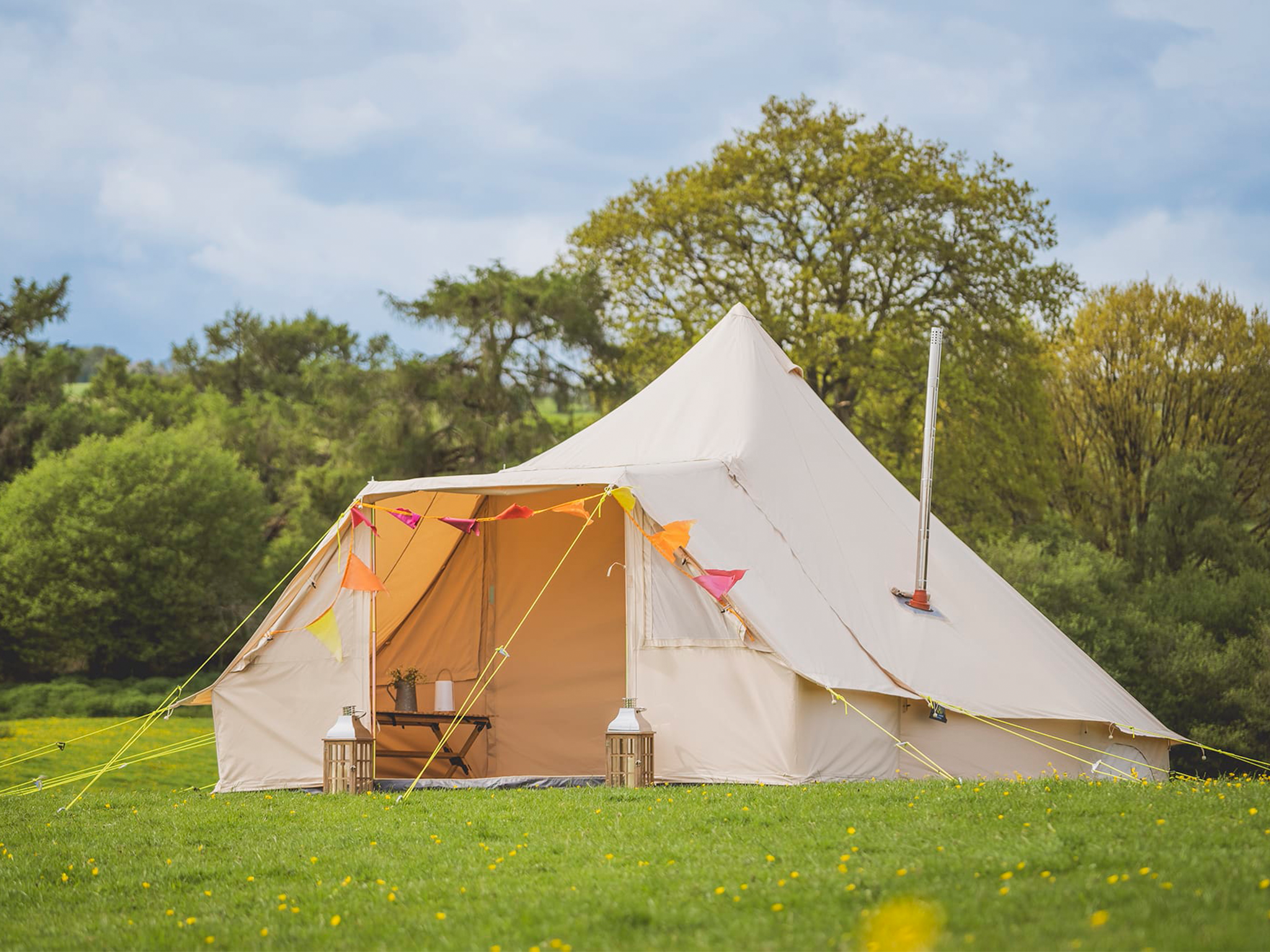 Life Under Canvas 5m bell tent