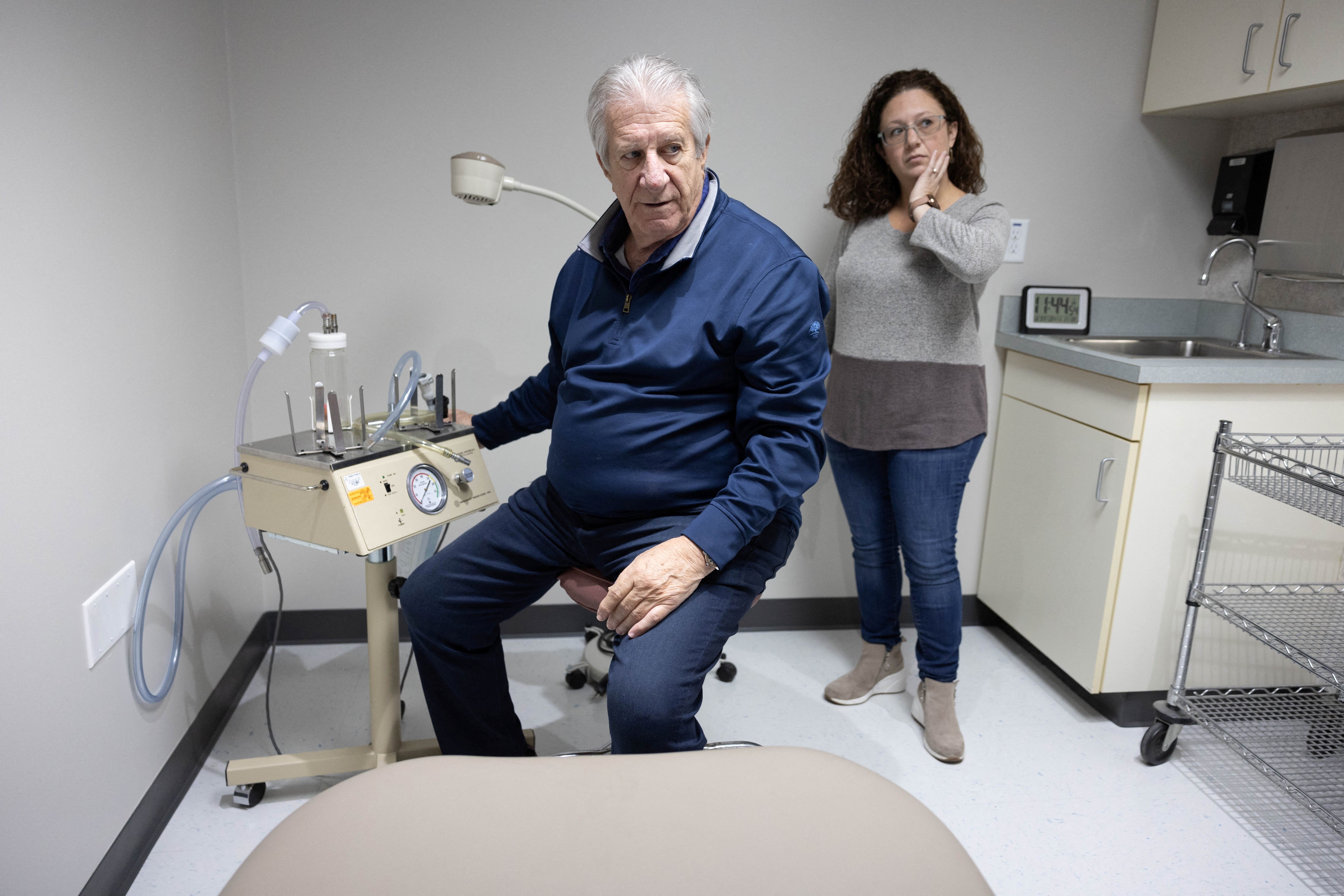 Dr Alan Braid, 78, and his daughter and clinic manager Andrea Gallegos, 40, set up an exam room at Alamo Women’s Clinic in Carbondale, Illinois