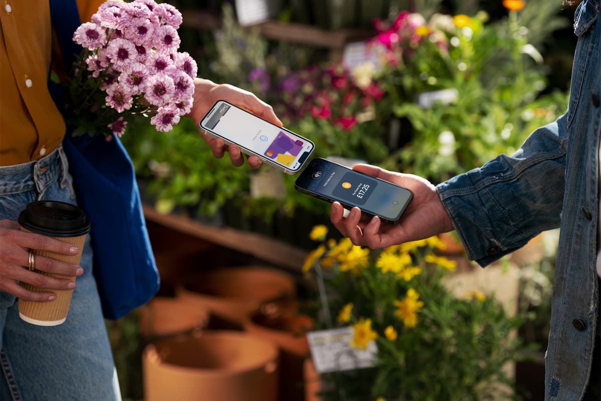 Apple launches 'Tap to Pay on iPhone', letting people take payments on their device - Vimarsana News