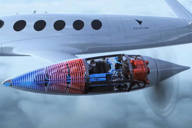 <p>Los aviones totalmente eléctricos necesitan baterías con una densidad energética</p>