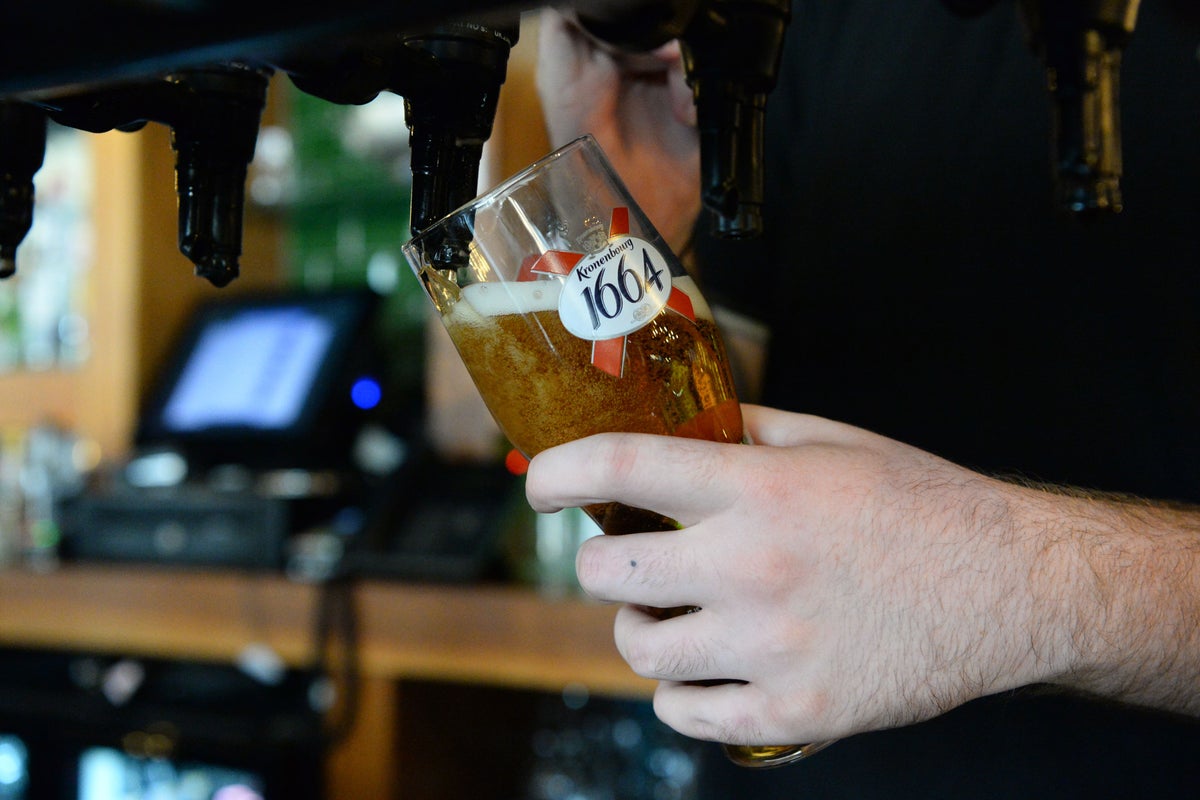 Glasgow bar staff strike ‘will be first in Scotland for over 20 years’